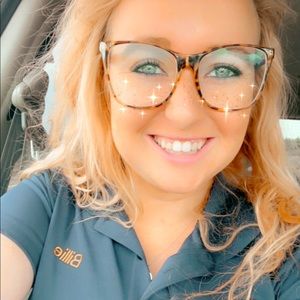 Meet your Posher, Billie